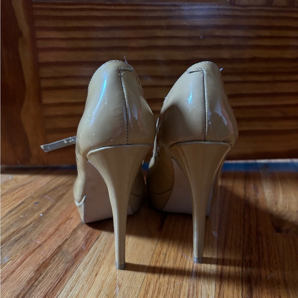 2009 Steve Madden Heels - Picture 3 of 3
